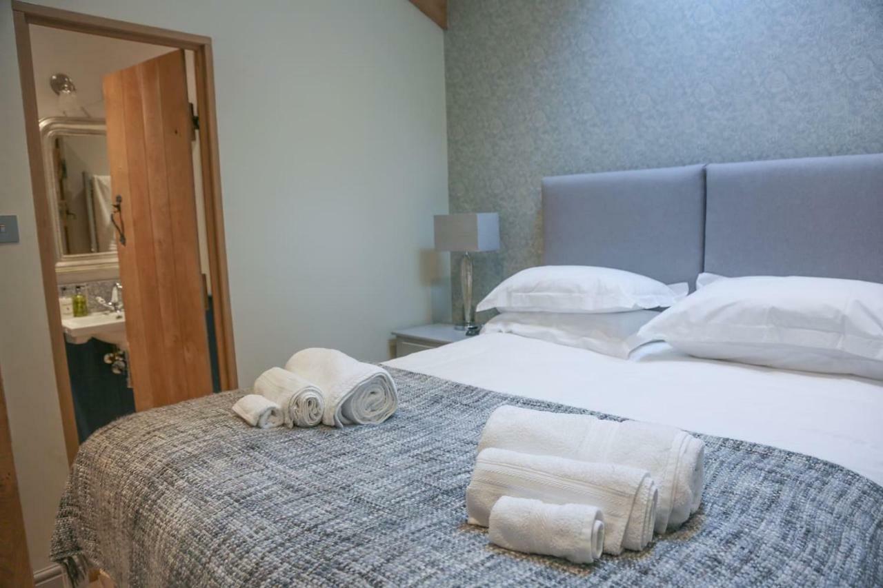 Skittles - Charming One Bedroom Apartment - Parking - Easy Access To Bath Box  Ngoại thất bức ảnh